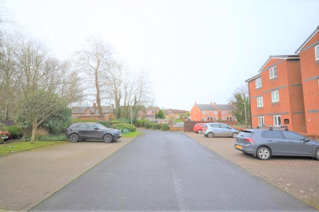 2 Austen House.6.jpg