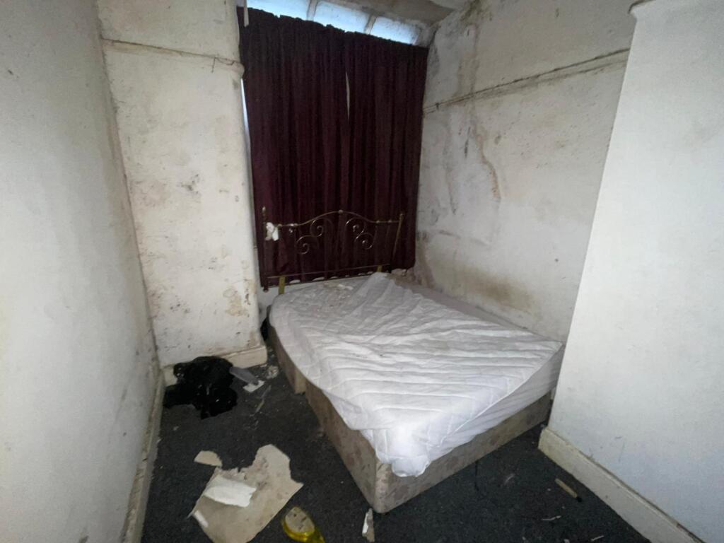 15eeb5a2-fe2b-4bf0-8cd2-c6867d343721 T202505301347.jpg