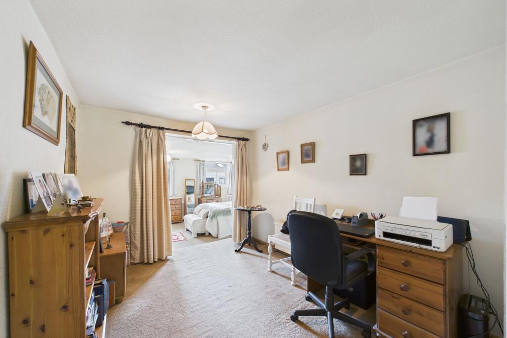 Bedroom &amp; Dressing Area