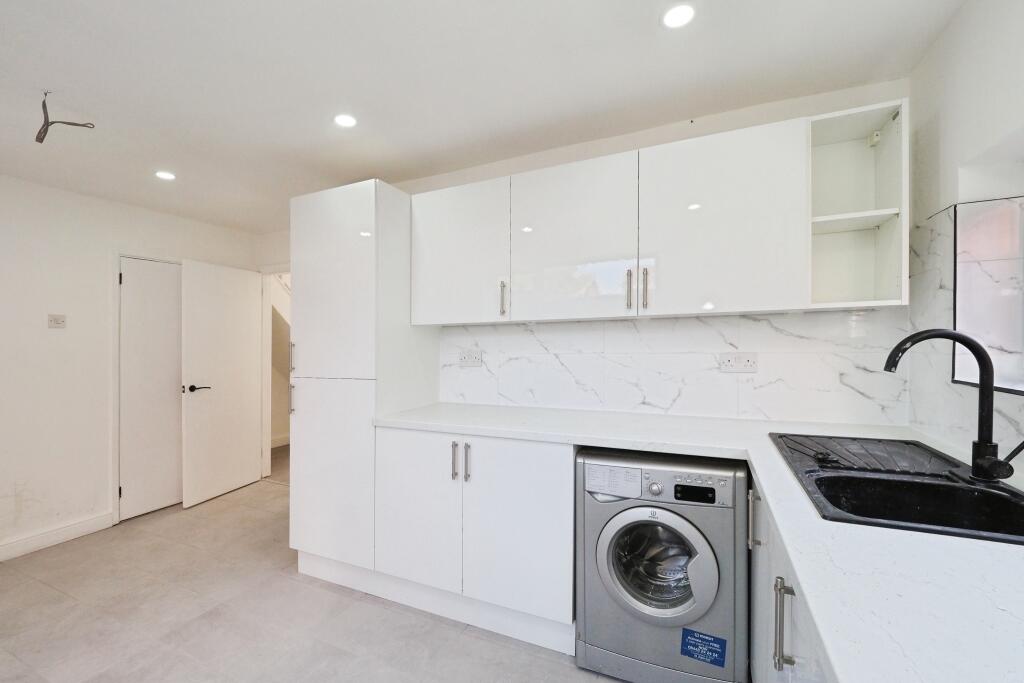 Modern Kitchen Diner