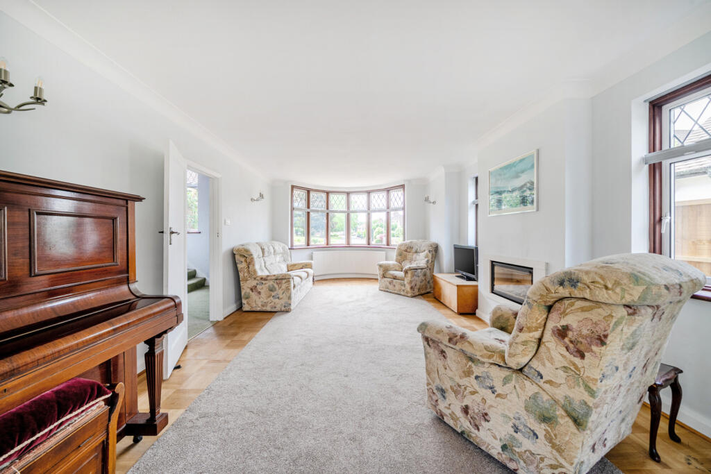 1314815-3-685a9eb...