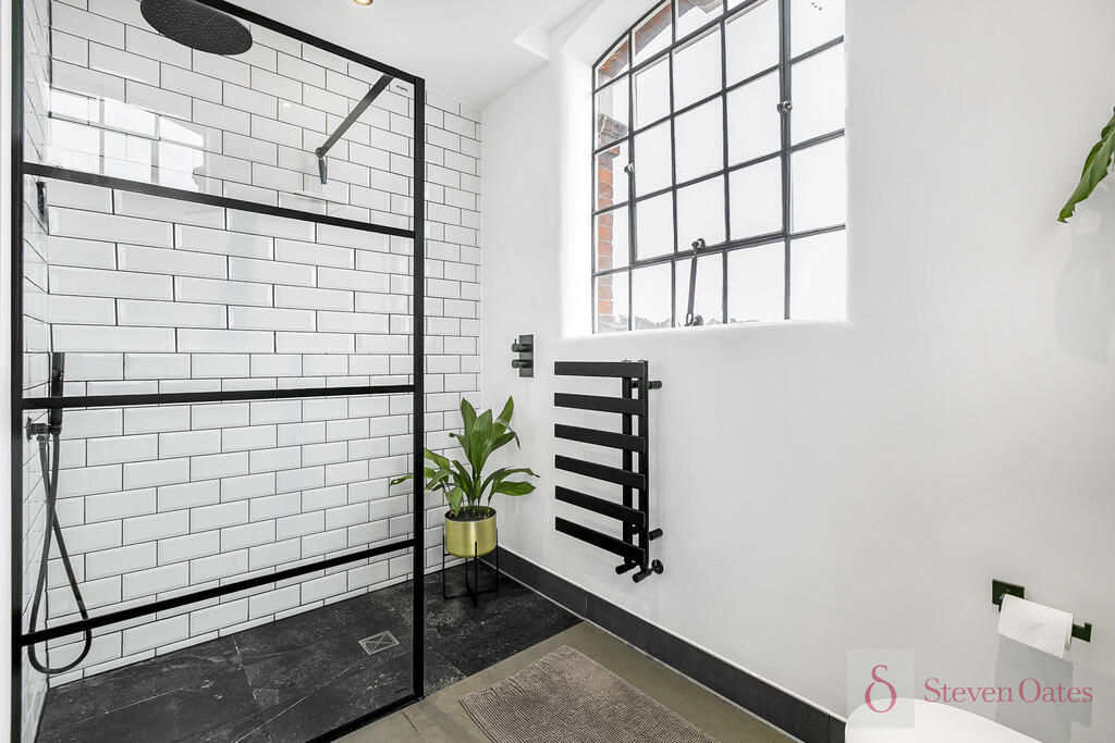 23_38213_watermar...