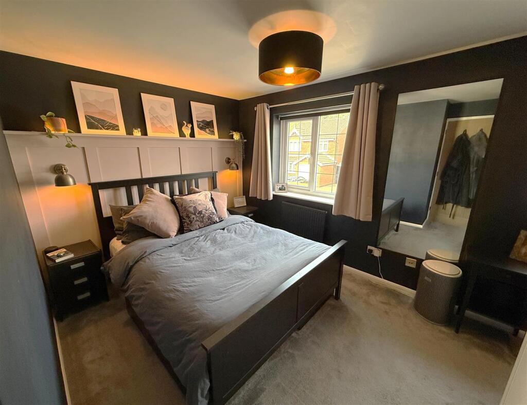 Bedroom 1A.JPG