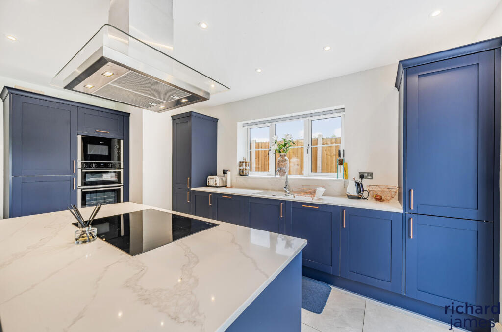 7a650054-cc44-44b...