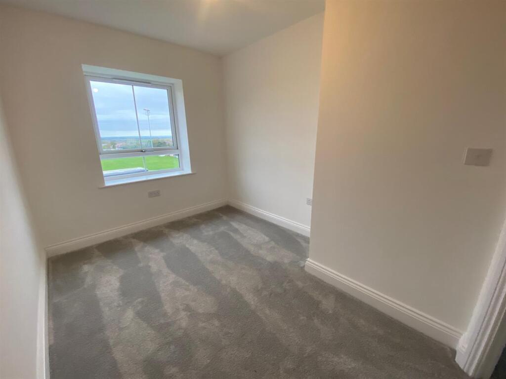 BEDROOM 3.jpg