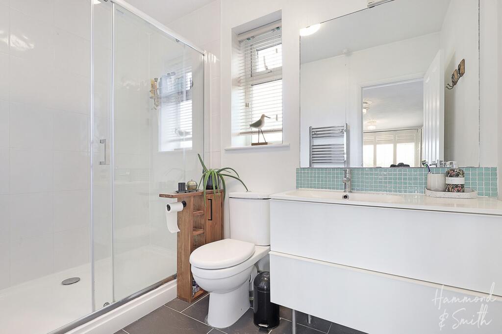 En-suite shower room