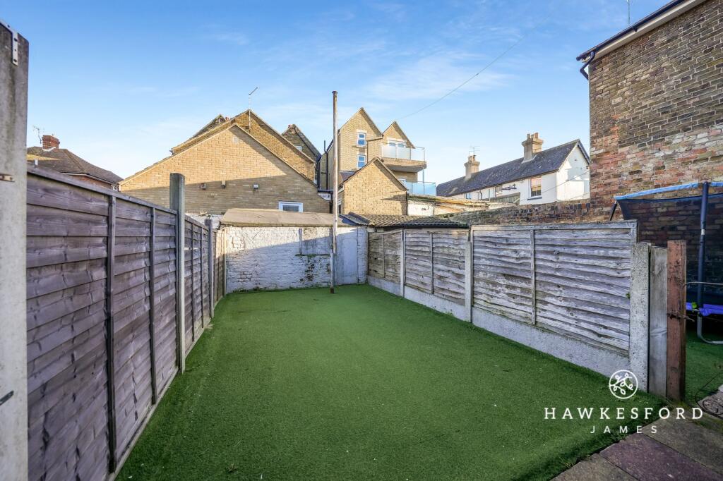 William Street, Sittingbourne - Garden