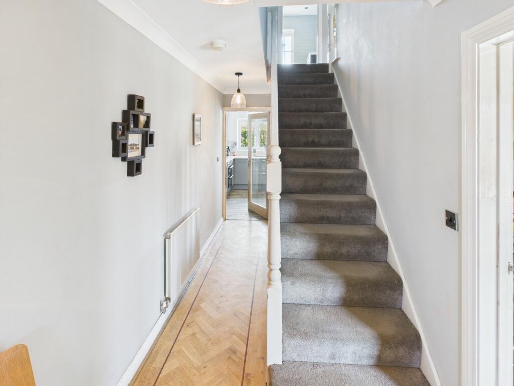 CAM04233G0-PR0017-STILL001 - Copy