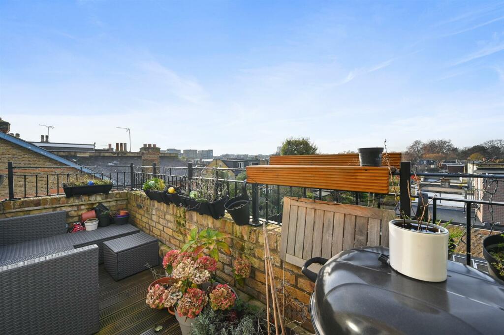 BCHJ - Flat 5, 125 Richmond Road - Roof Terrace3 (