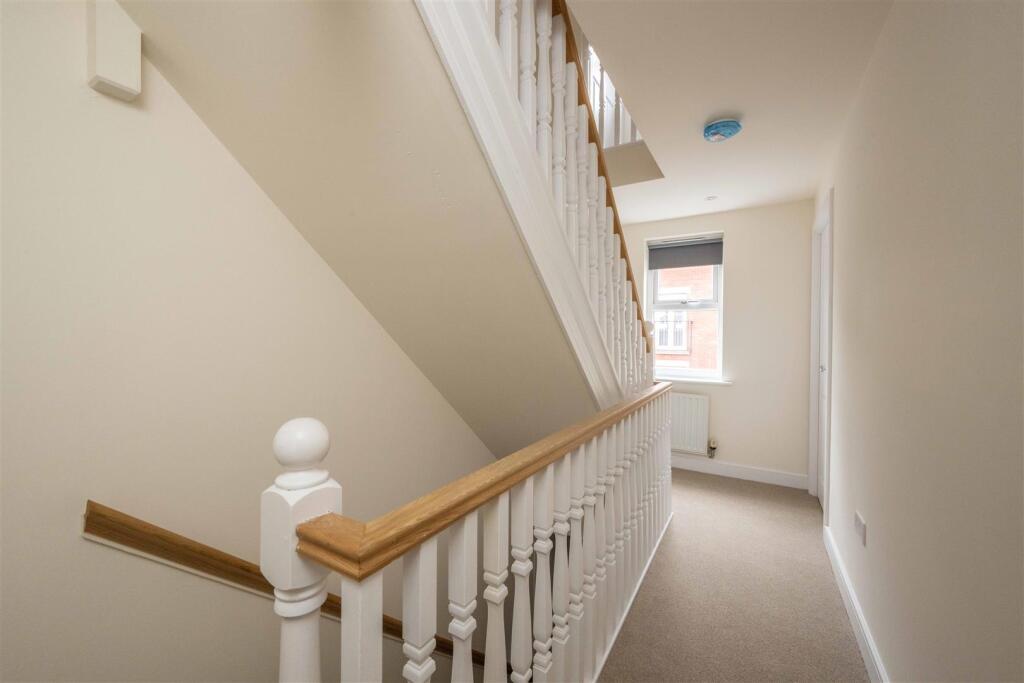 180725 Garth Road Trowbridge  July 2025   010.JPG