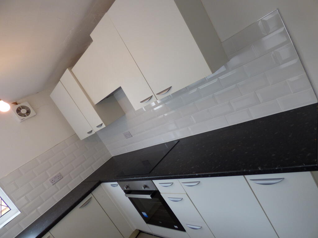 Kitchen 3