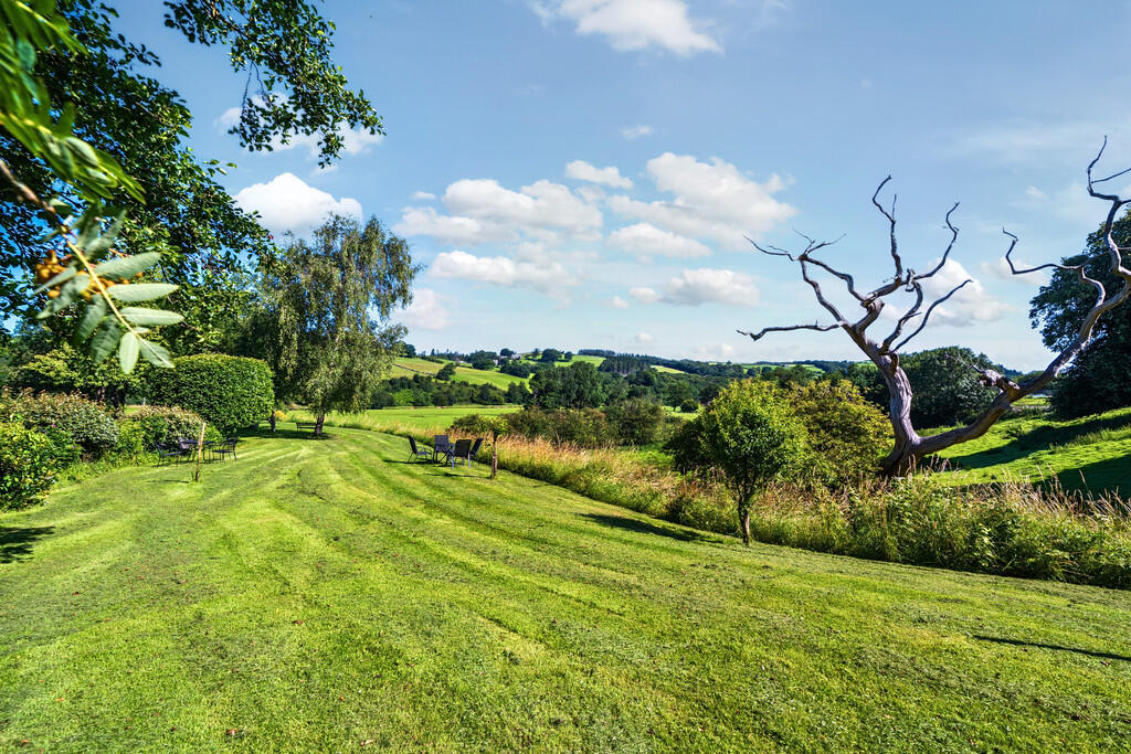 Gardens &amp; Gro...