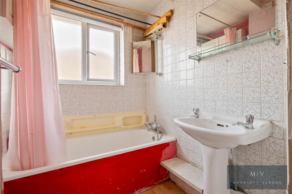 Mitchley Avenue 22 MV-9.jpg