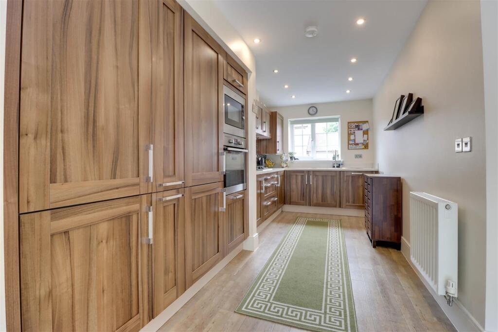 14 TAMORTH DRIVE-6.jpg