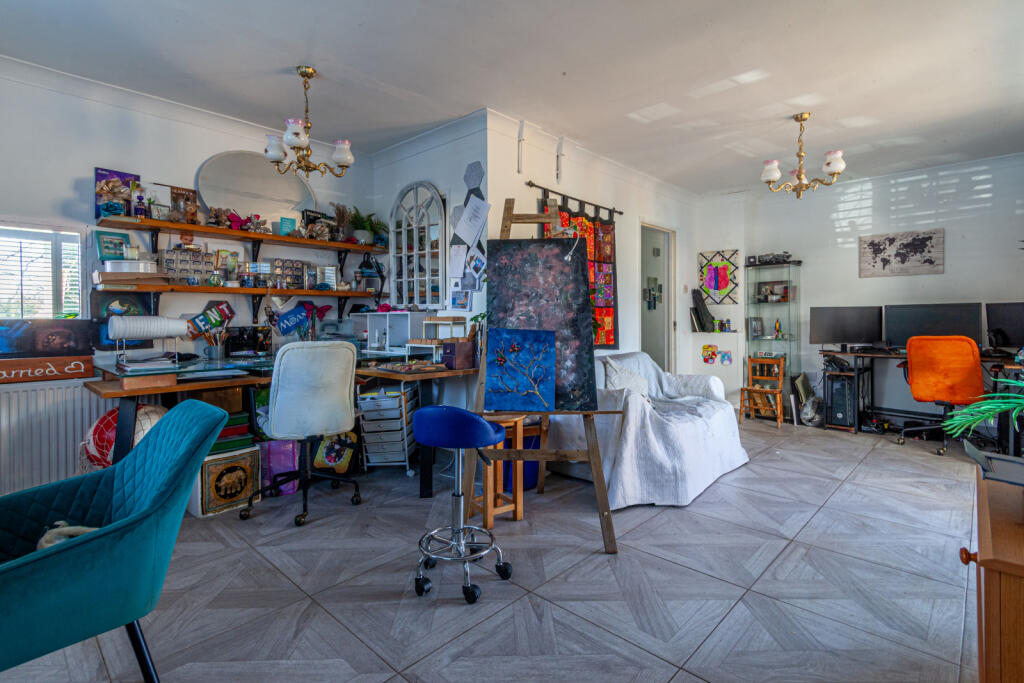 STUDY / STUDIO