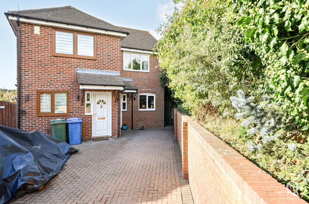 b86a53d0-7415-4f9...