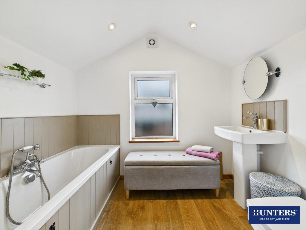 Master En-Suite