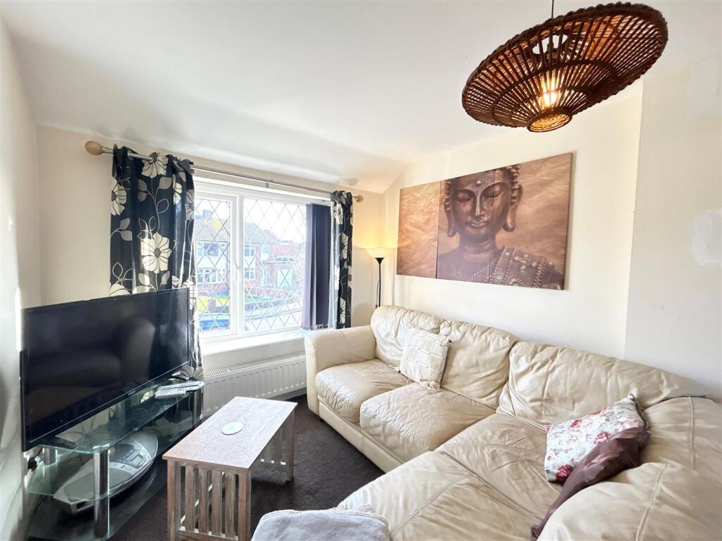 Upstairs living room.jpg