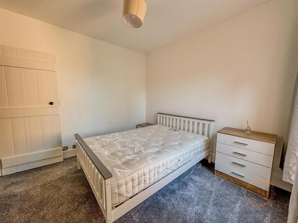 135 st johns-02.jpg