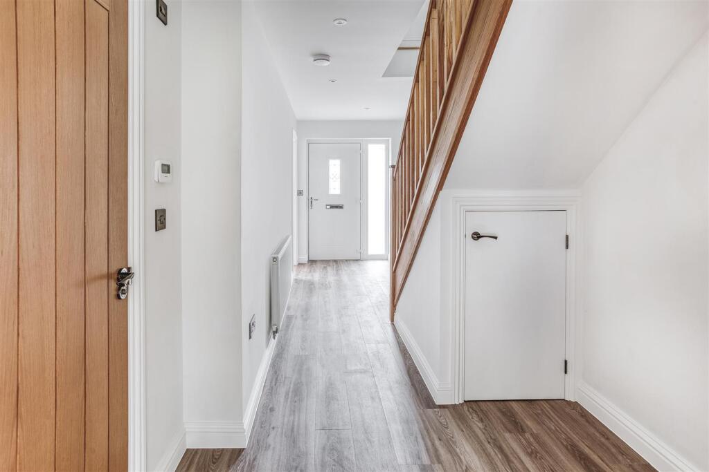 2025-02-12 12.06.57-2_HDR.jpg