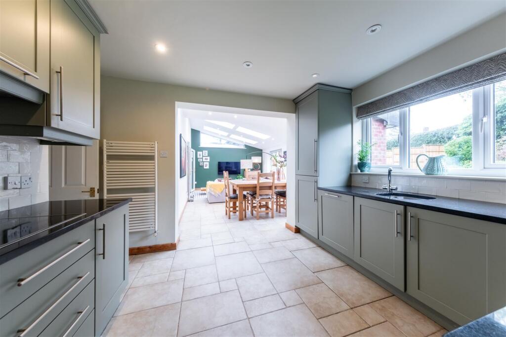 25 Walkers Lane-001.jpg