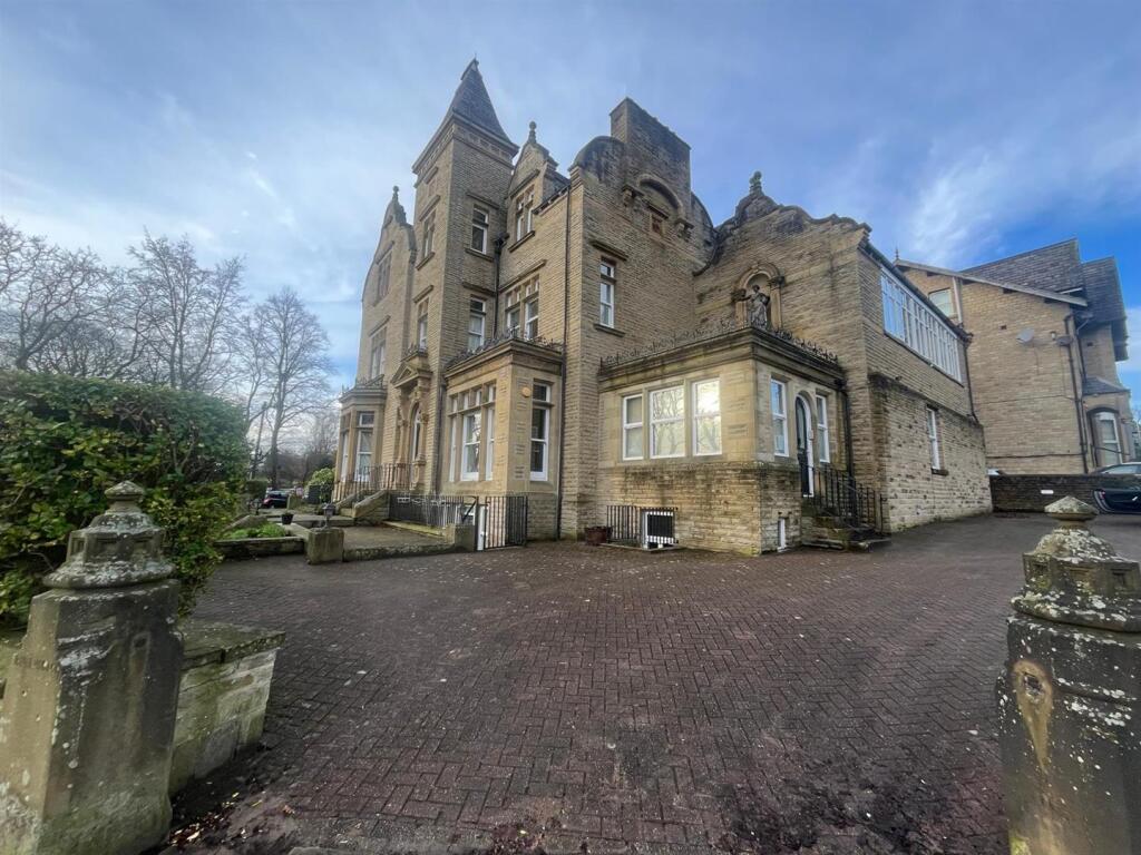 WhatsApp Image 2025-12-16 at 13.59.14.jpeg