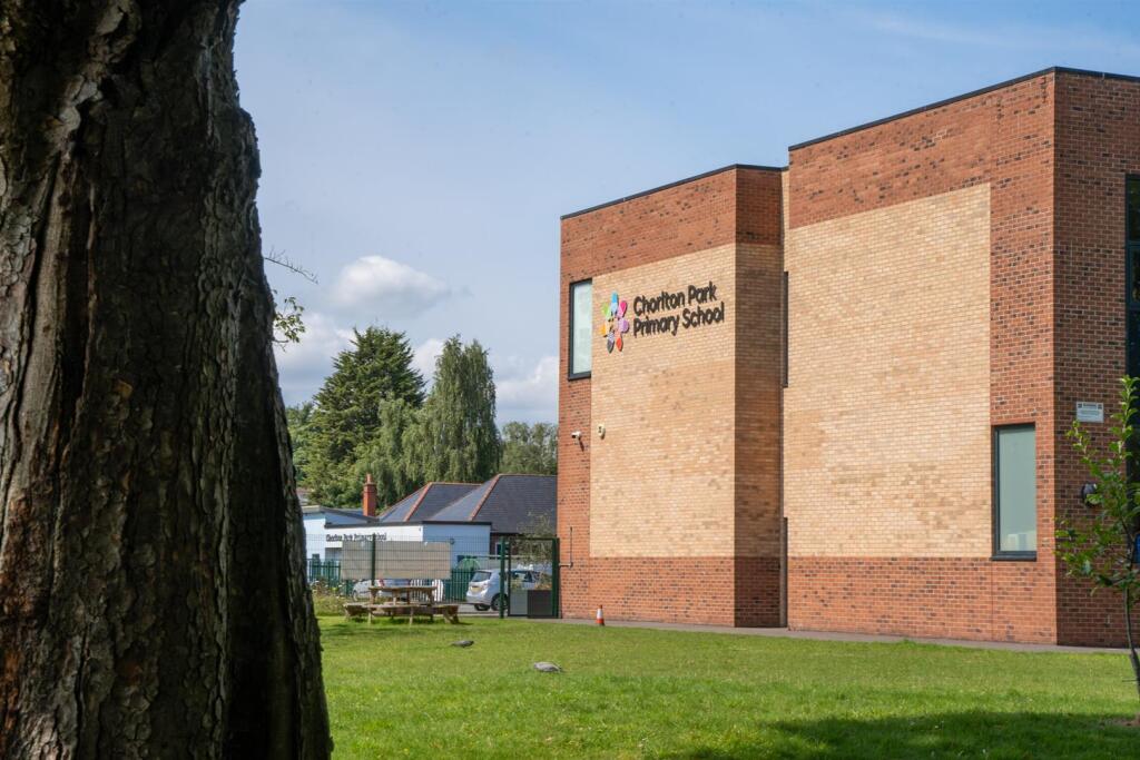 Chorlton Pri.jpg