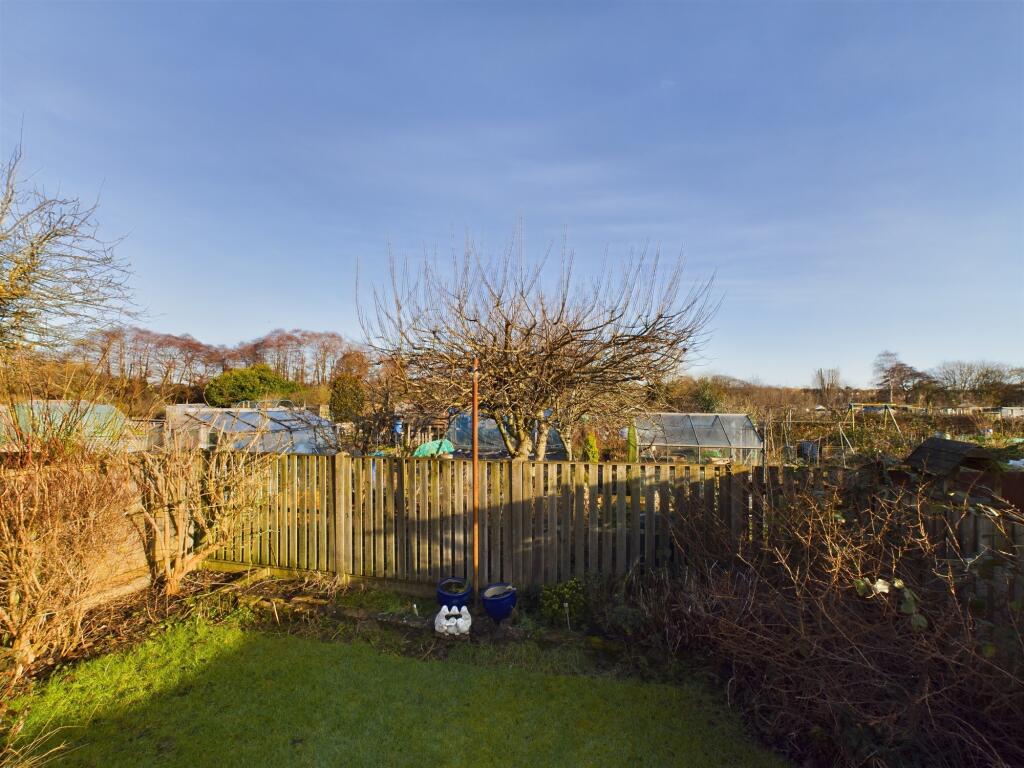 CAM02668G0-PR0159-STILL004