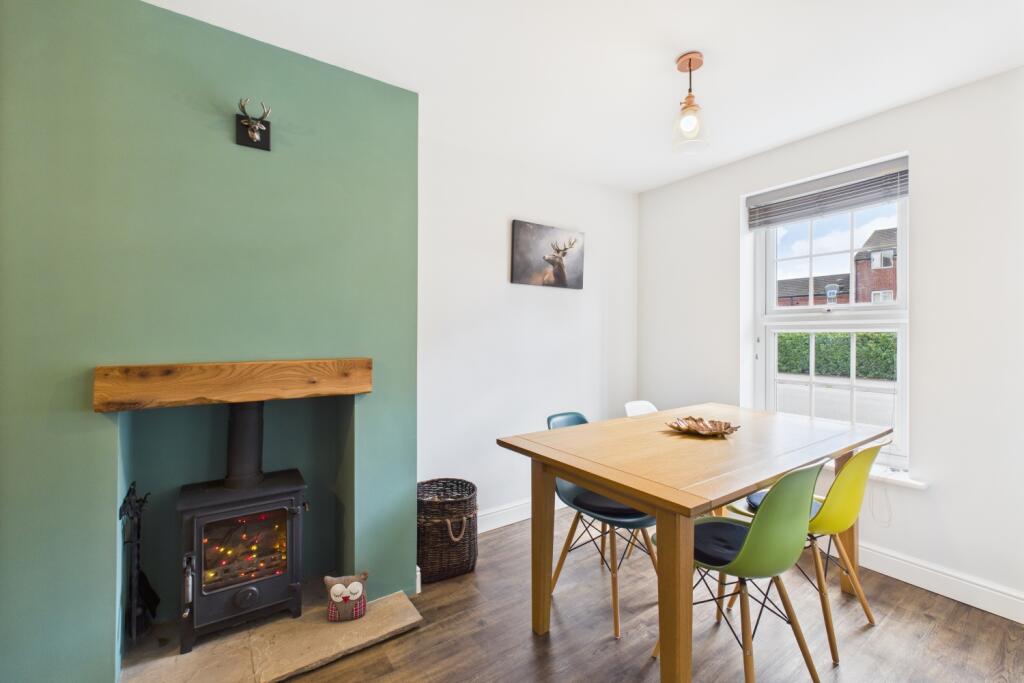 CAM03162G0-PR0289-STILL009