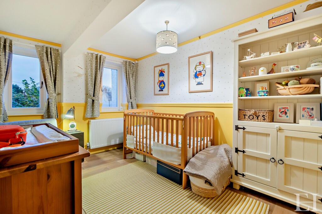 8627621-interior2...