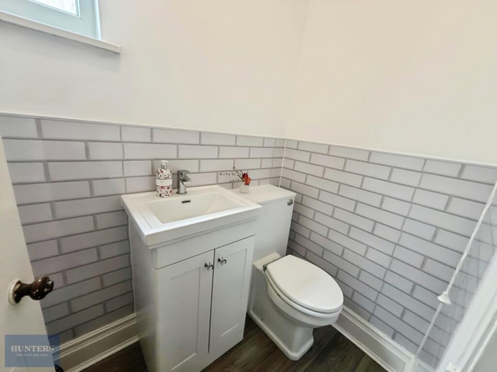 FF WC