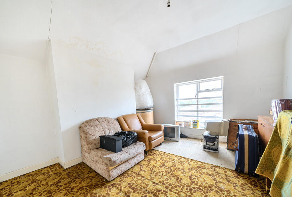 1343372-17-68a732...