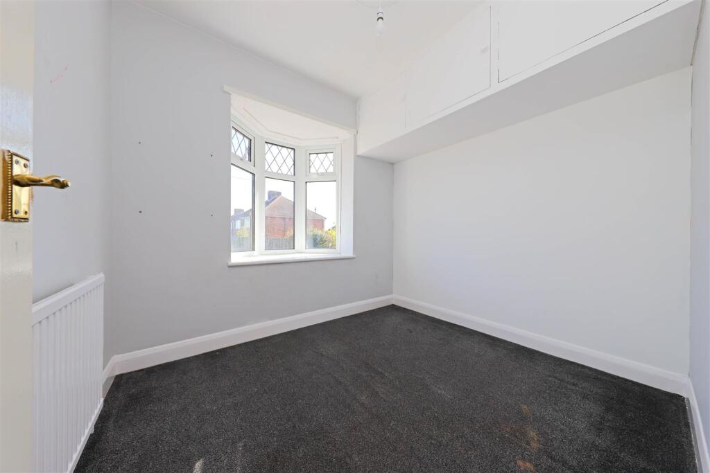 nicholas james newtimber bed 2.jpg