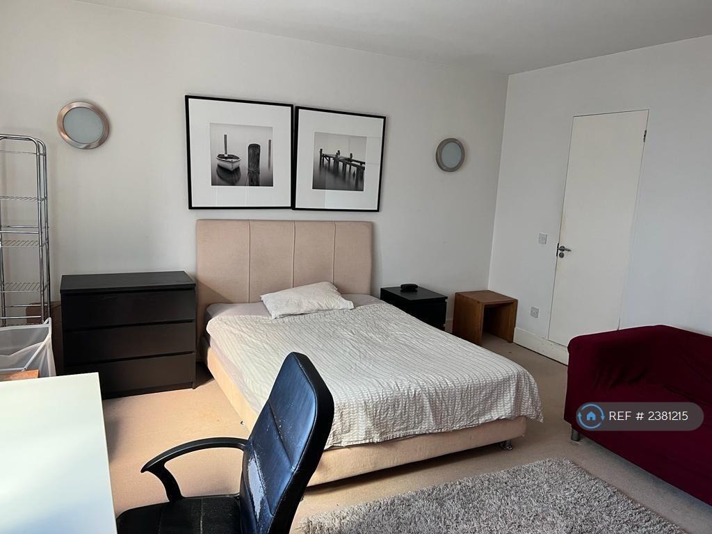 Desk, Chair And Bed!