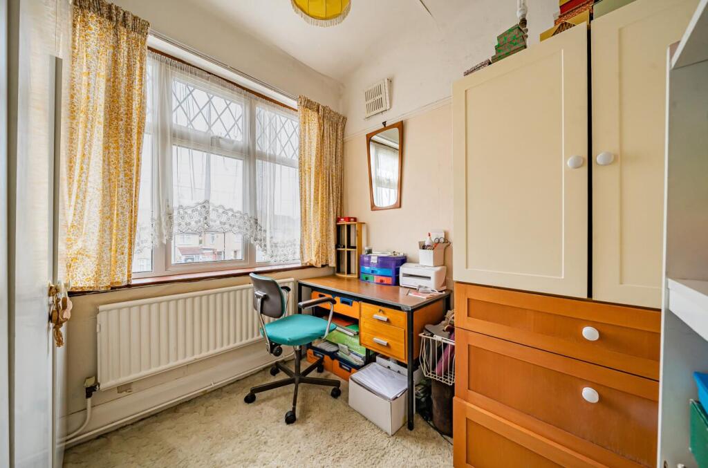 Davidson Frost-Wellings, DFW, The Highway, Bedroom