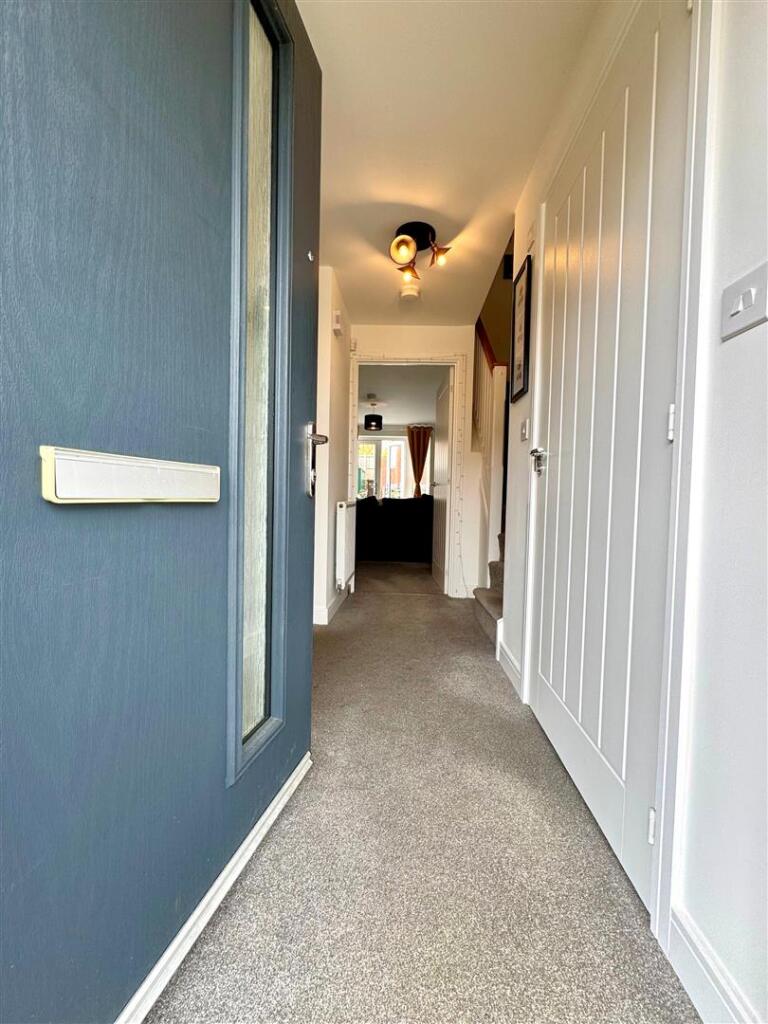 hallway.jpg
