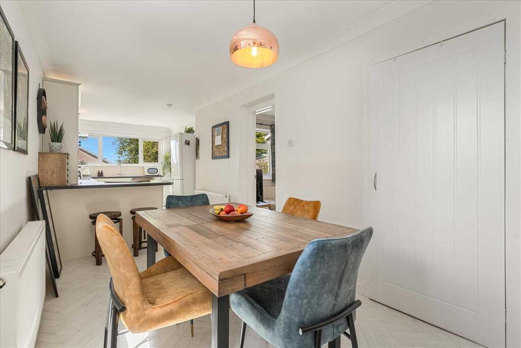 Kitchen Dining (5)
