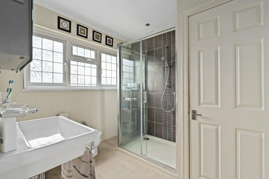 Bedroom No 1 Ensuite