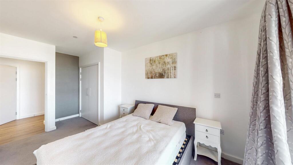 75 Drummond House, 11 Victory Parade - 9IC63HWDADM