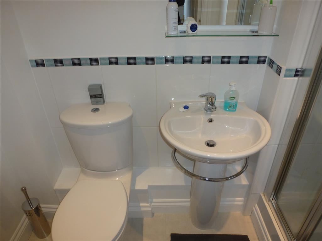 En-suite Bathroom