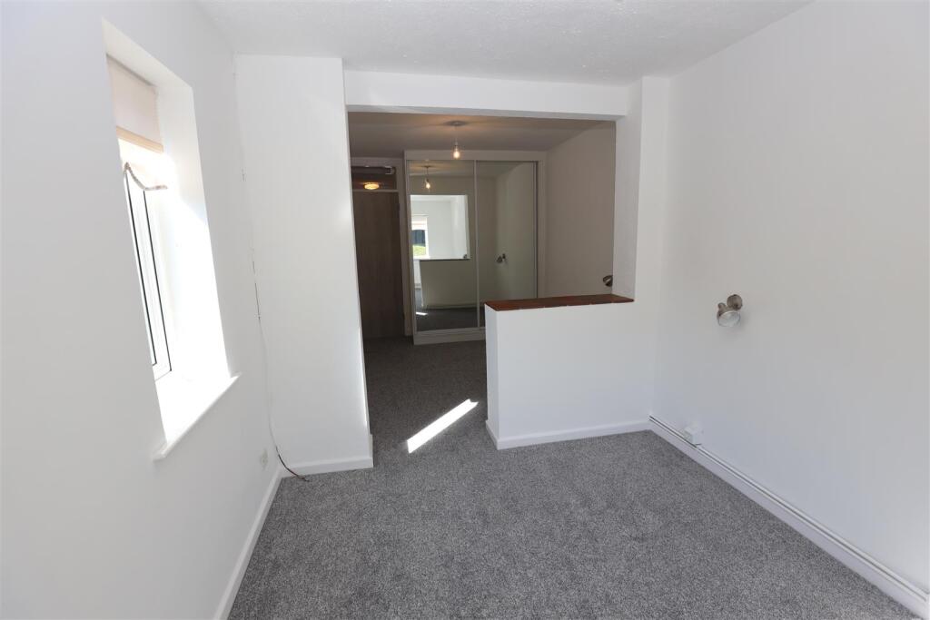 Bedroom 1..JPG