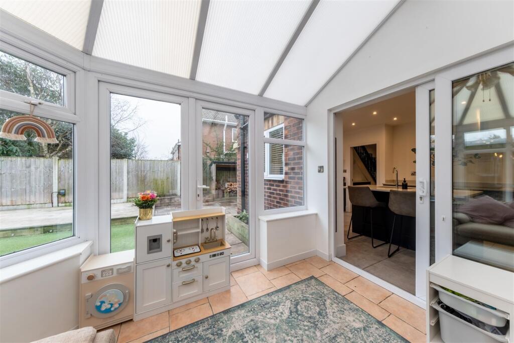 30 Poplar Drive-009.jpg