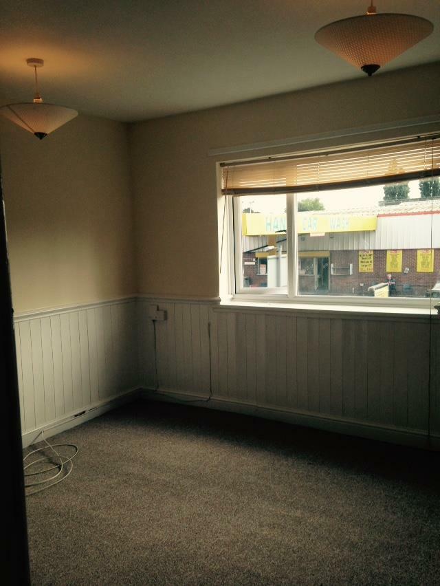 29a Station Road -Lounge 2.jpg
