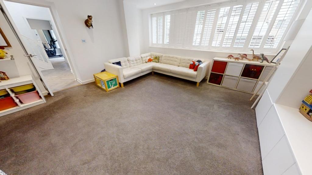reception 2 / playroom
