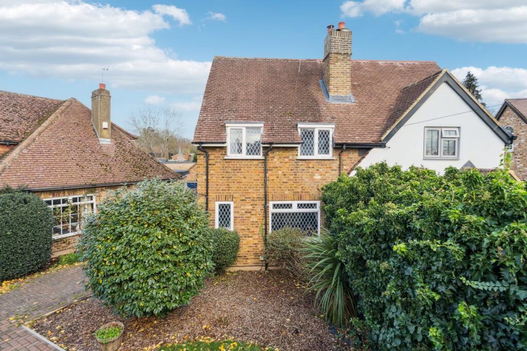 Chequers Orchard, Iver, SL0