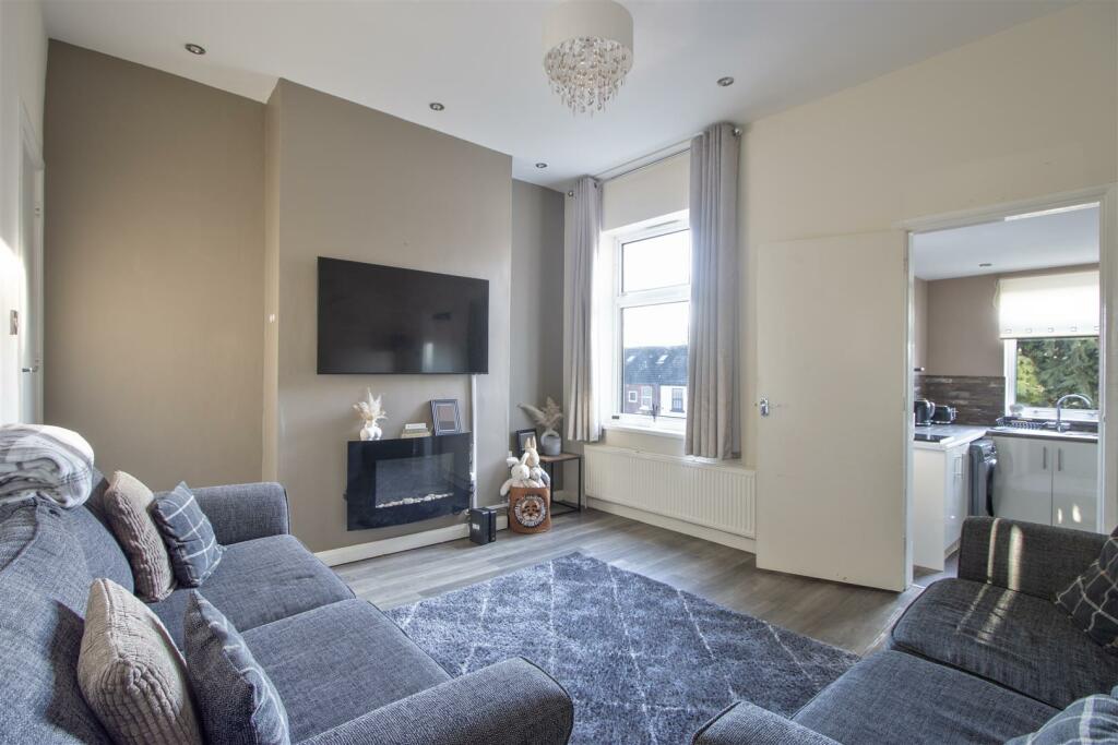 Rear Living/Dining Room