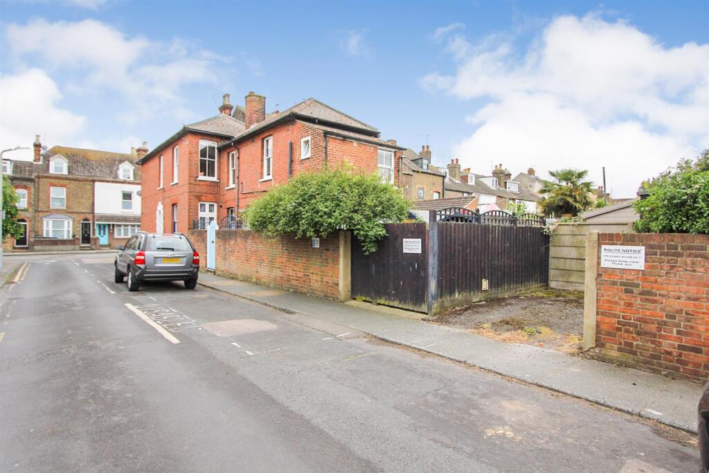 Canterbury Road, Whitstable