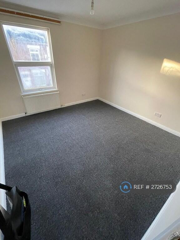 Bedroom 1 (Front)