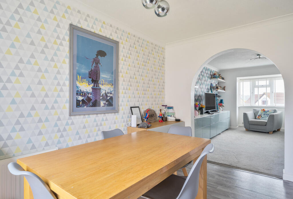 1366029-11-68f74f...