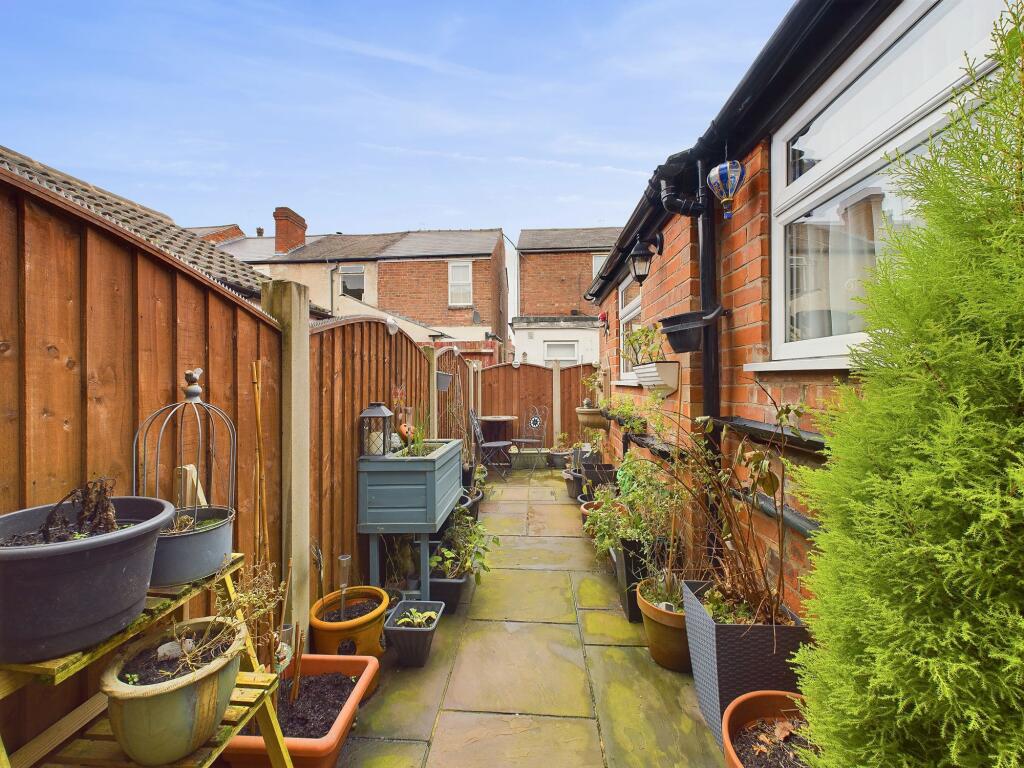 Courtyard Garden